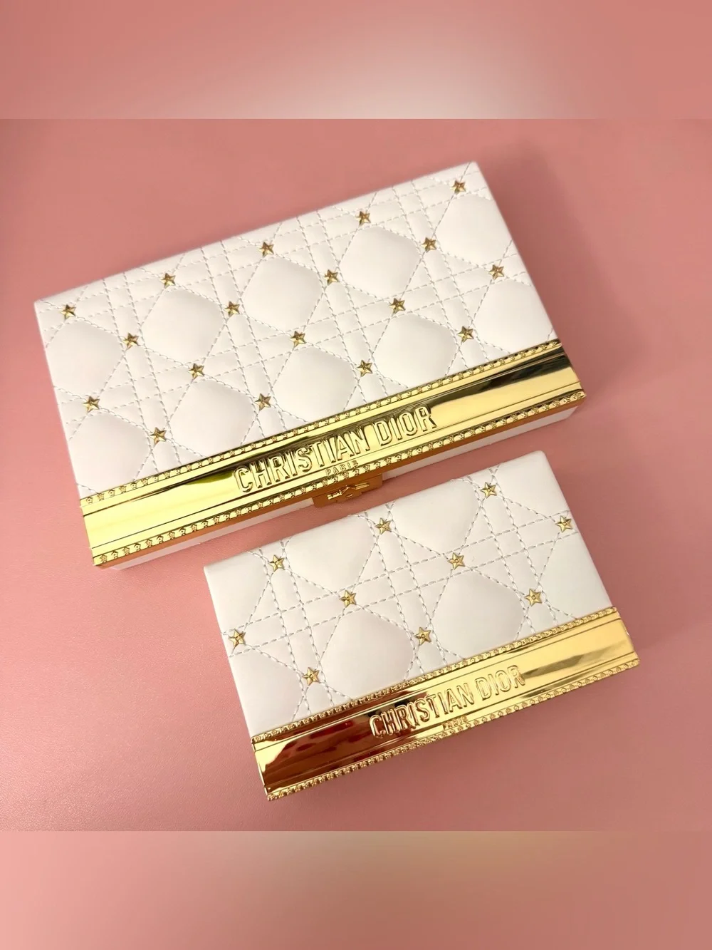 Dior Limited Edition Palette | 2025 Holiday Face and Eyeshadow Palettes - Picture 2 of 13